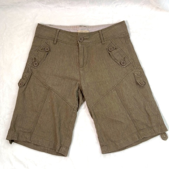 Urban life linen blend adjustable length shorts size 2 - Picture 2 of 6